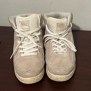 Nike Textured Cream High-Tops
